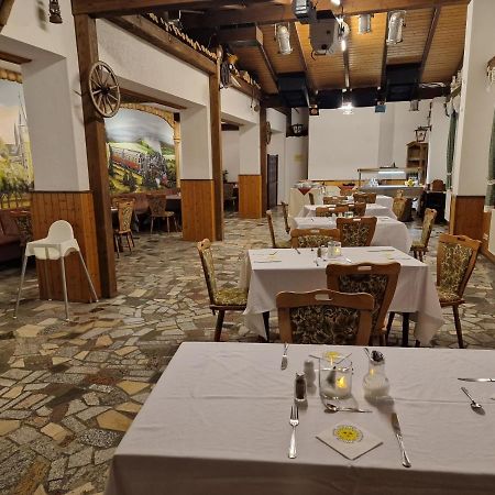 Отель Gasthof Zum Baren Gernrode  Экстерьер фото