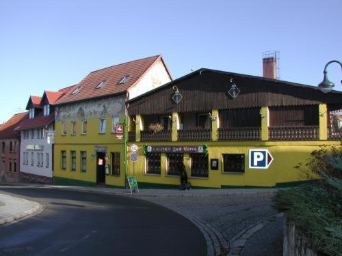 Отель Gasthof Zum Baren Gernrode  Экстерьер фото