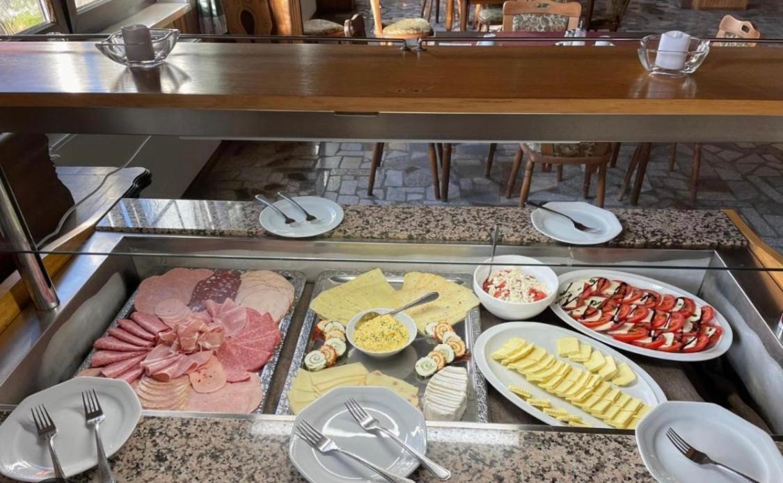 Отель Gasthof Zum Baren Gernrode  Экстерьер фото